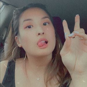 Meet your Posher, Janelle